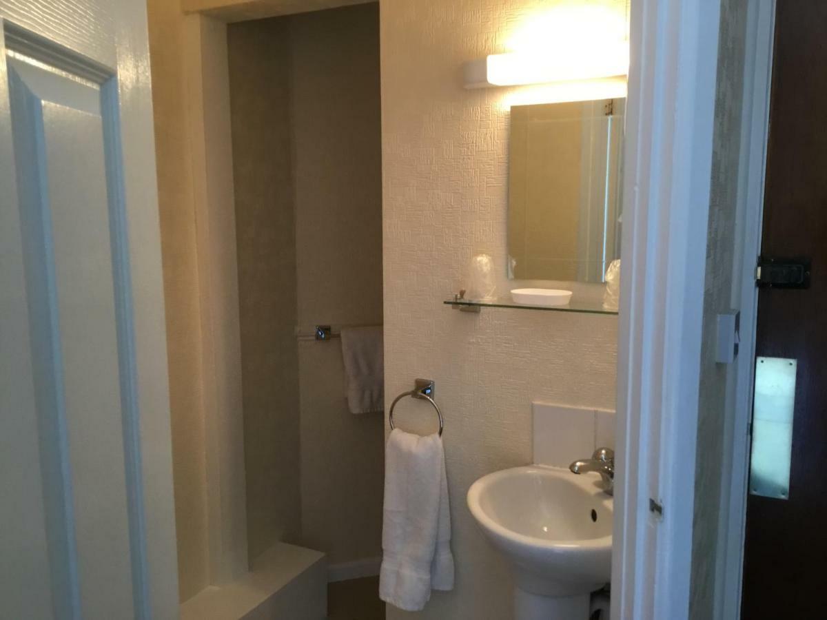ウェーマス Cavendish House Bed & Breakfast エクステリア 写真